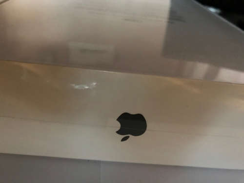 iPad 8th Gen || 10.2` || 32GB || Wifi-Cellular || Space Gray || BRAND NEW SEALED