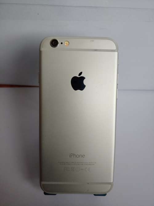 iPhone 6 || 64GB || Silver || Immaculate Condition