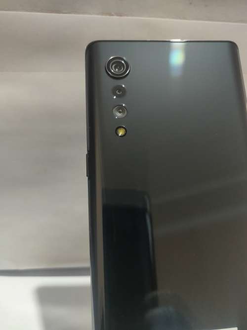 LG || Velvet || 5G || 128GB || Aurora Gray || Practically NEW