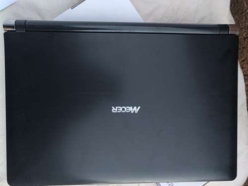 Mecer Ultrabook || Core i3 || 8GB Ram || 320GB HD || Excellent Condition