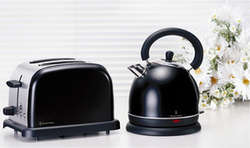 Russell Hobbs Breakfast Pack - Black Kettle & Toaster