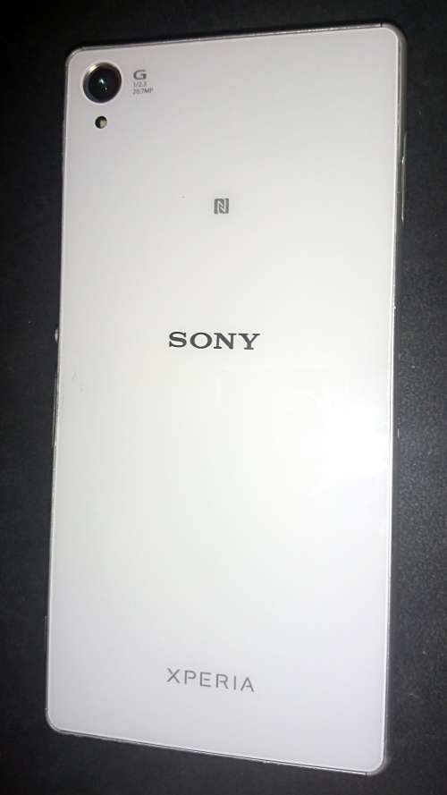 Sony Xperia Z3 near perfect condition