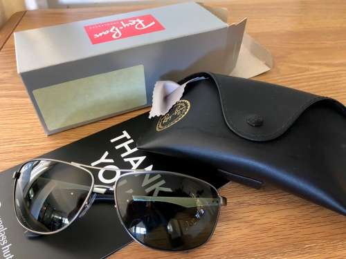 Ray-Ban