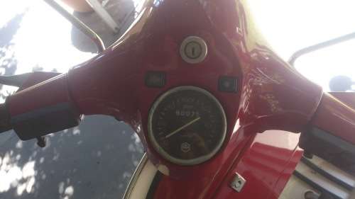 BARGAIN SEE PICTURES TWO SCOOTERS 1981 VESPA & A LML 150CC