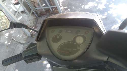 BARGAIN SEE PICTURES TWO SCOOTERS 1981 VESPA & A LML 150CC