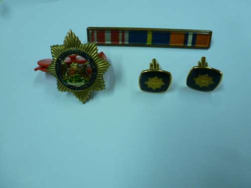 SA POLICE BADGES 1957-1994 + POLICE CUFF LINGS + UNKNOWN BADGE