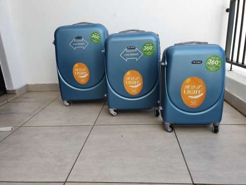 3 Pcs Luggage Set Free Delivery