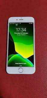 IPHONE 6s !!! 64GB !!! Silver !!! BRAND NEW ( SEALED BOX )