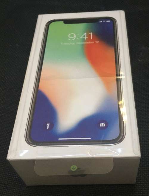 IPHONE X !!! 64GB!!! NEW ( SEALED BOX )