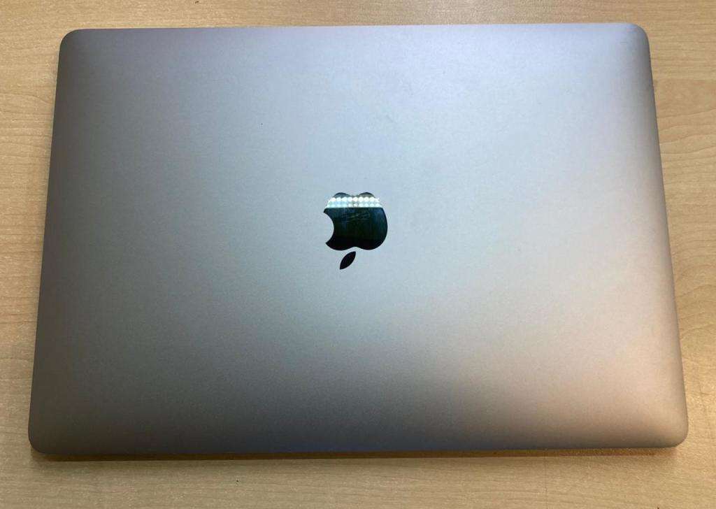 MacBook Pro (13-inch, 2017, Two Thunderbolt 3 ports) Refurbished