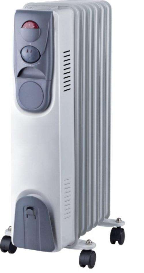 GOLD AIR OIL HEATER 7 FIN as new