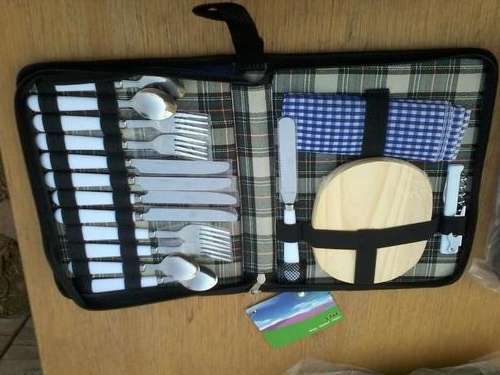 BRAND NEW luxurious picnic basket sets