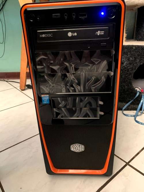 Desktop PC 4th Gen Core i7 3.4 GHz, 16 GB RAM, 1.7TB Hard Drives, Nvidia Quadro K600 GPU, DVD