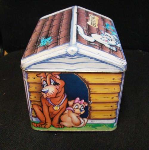 Beeno dog and Nibbles cat biscuit tins