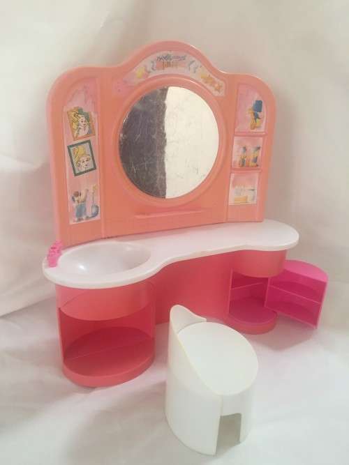 Mattel Barbie hairdressing unit 1991