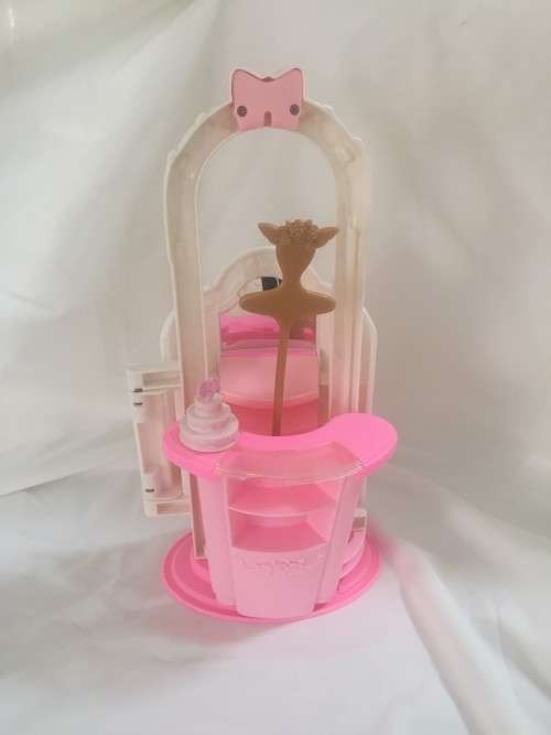 Mattel Barbie Wedding display stand 1998