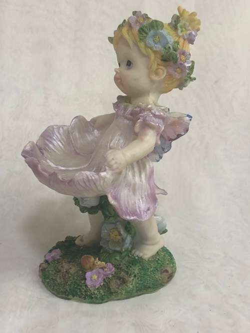 Fairy  - Polyresin fairy girl in pink with exquisite resin wings - ornaments