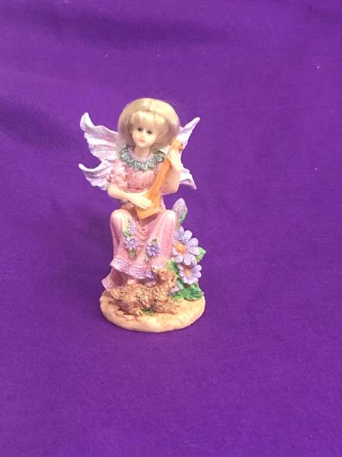 Fairy  - Polyresin Fairy in pink  - Ornament for Fairy Garden