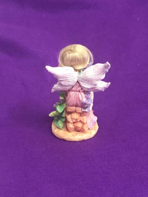 Fairy  - Polyresin Fairy in pink  - Ornament for Fairy Garden