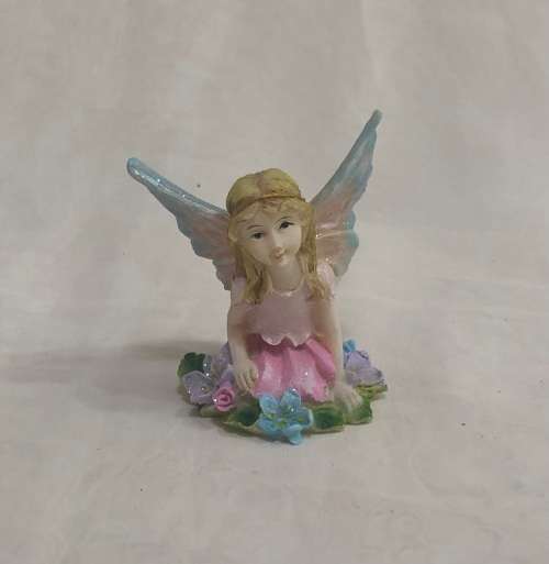 Fairy  -  Lovely Polyresin Fairy - Fairy Garden
