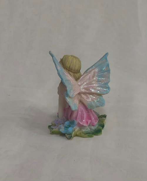 Fairy  -  Lovely Polyresin Fairy - Fairy Garden