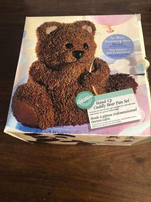 Wilton Stand-up Cuddly Bear Shape Pan set in original Box