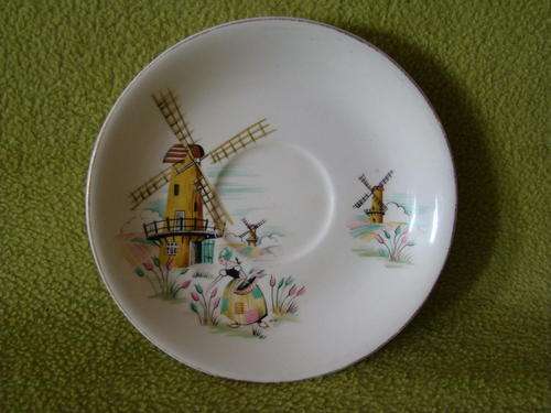 Alfred Meakin tea cup saucer