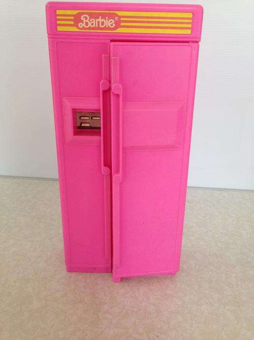 Mattel Barbie kitchen unit 1990 fridge