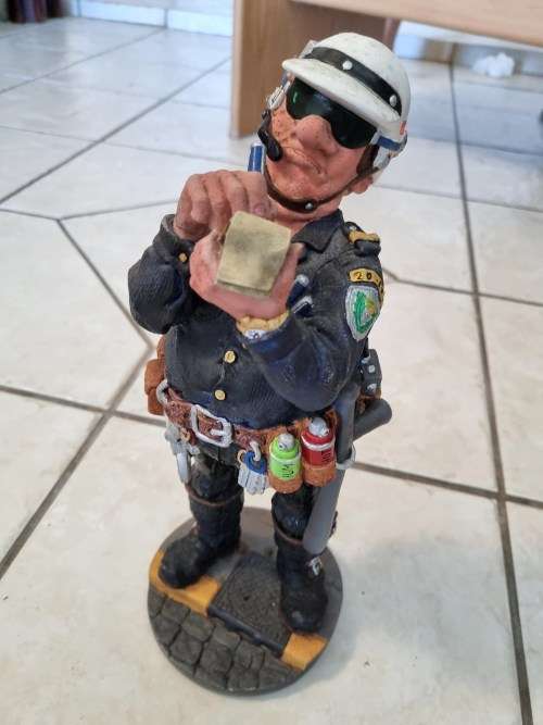 AMERICAN TRAFFIC OFFICER RESIN MADE VERY HEAVY BEAUTIFUL MODEL