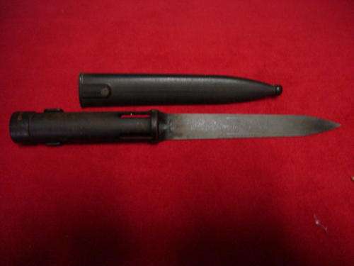 RHODESIAN FN BAYONET AND SCABBARD