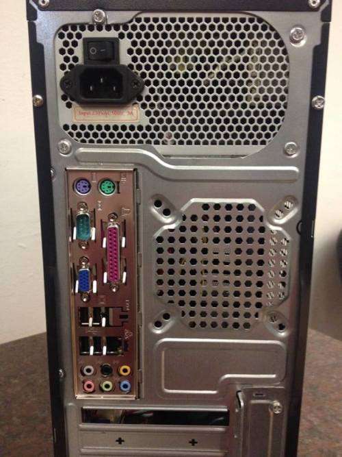 *BRAND NEW & BOXED* HOME / OFFICE DESKTOP COMPUTER