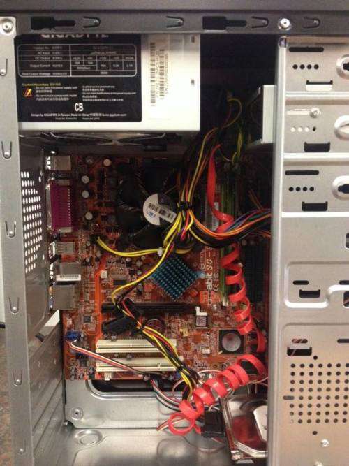 *BRAND NEW & BOXED* HOME / OFFICE DESKTOP COMPUTER