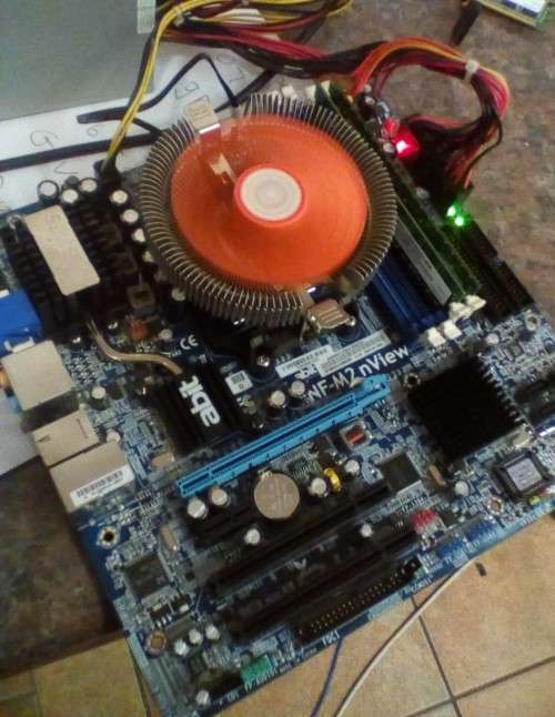 AS NEW!! AMD MAINBOARD + CPU + RAM BUNDLE!