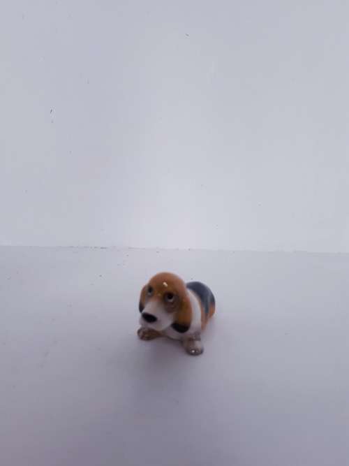 Vintage Basset Hound Mini Figurine