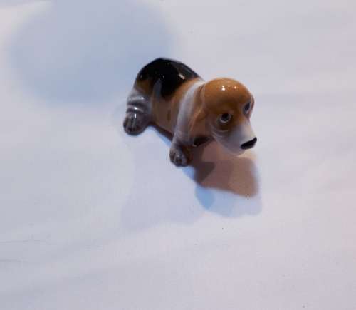 Vintage Basset Hound Mini Figurine