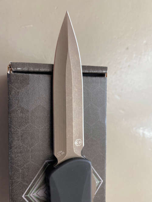 Stunning! Heretic Manticore X Bronze Battleworn OTF Knife. FREE Shipping