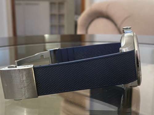 LONGINES CONQUEST VHP (2019) Beautiful condition!