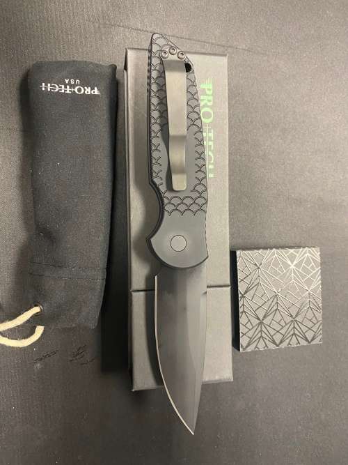 PROTECH TR-3 X1 SPECIAL OPS KNIFE - LIKE NEW - PRICE DROP!!