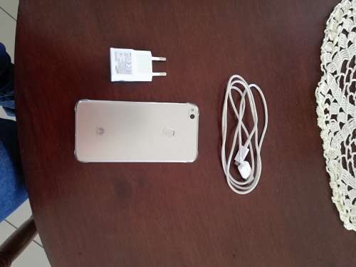 Huawei p8lite 2017 gold mint condition