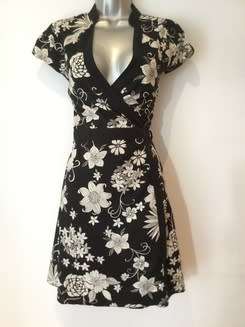 Clockhouse England wrap dress oriental size 10