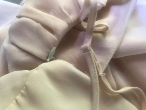 Suits a size 14 / 38 Kelso by Edgars cream embellished top posh!