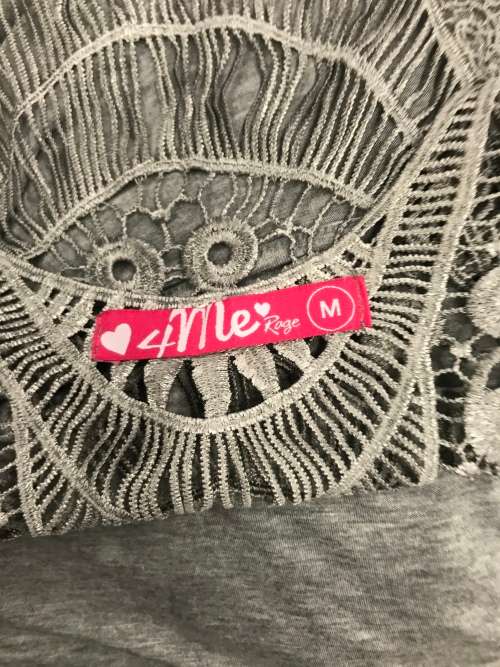 Suits 12 / 36 grey dress / top with back detail.