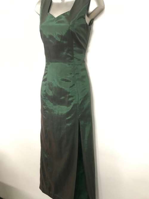 Size 10 / 34 emerald green floor length dress with spilt