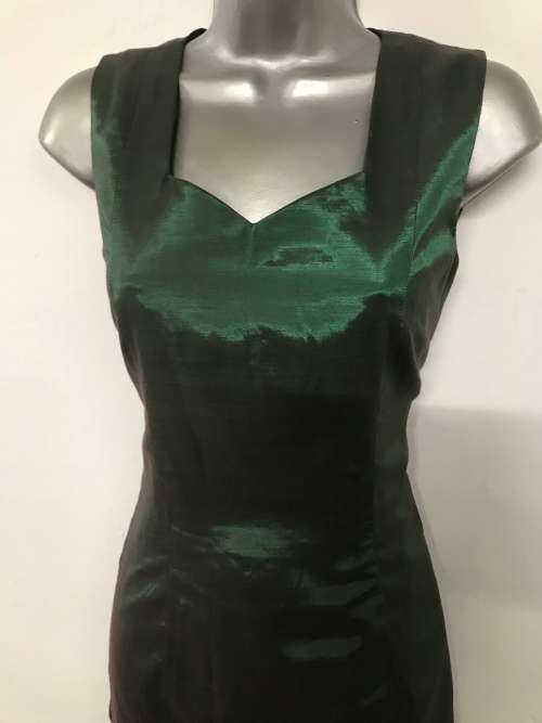 Size 10 / 34 emerald green floor length dress with spilt