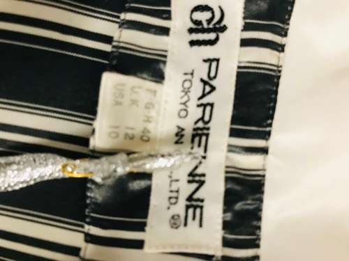 12 / 36 silver & white striped vintage blouse Peter Pan collar