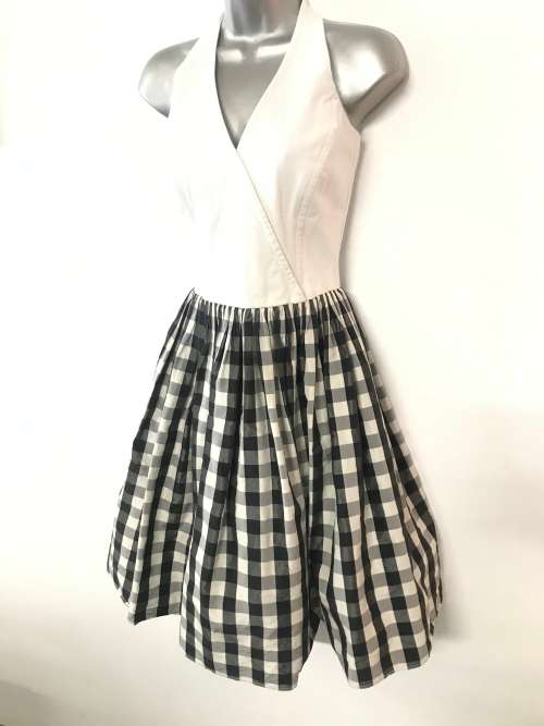 10 / 34 swing vintage look party halter neck dress