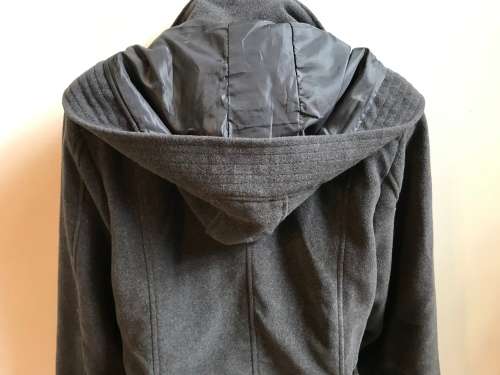 16 / 40 grey coat with hood
