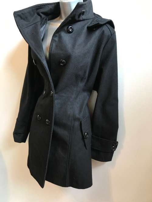 16 / 40 grey coat with hood