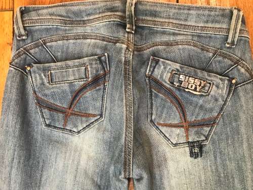 10 / 34 Designer is SISSY BOY Jon Jon SKINNY jeans