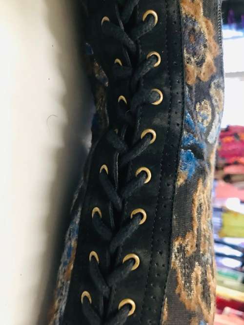 5 or 51/2 imported tapestry boots Victorian heel 38 or 38.5